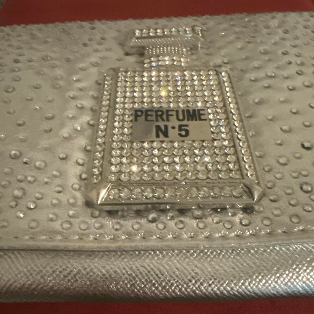 Silver clutch with rhinestone perfume bottle design - Picture 4 of 4